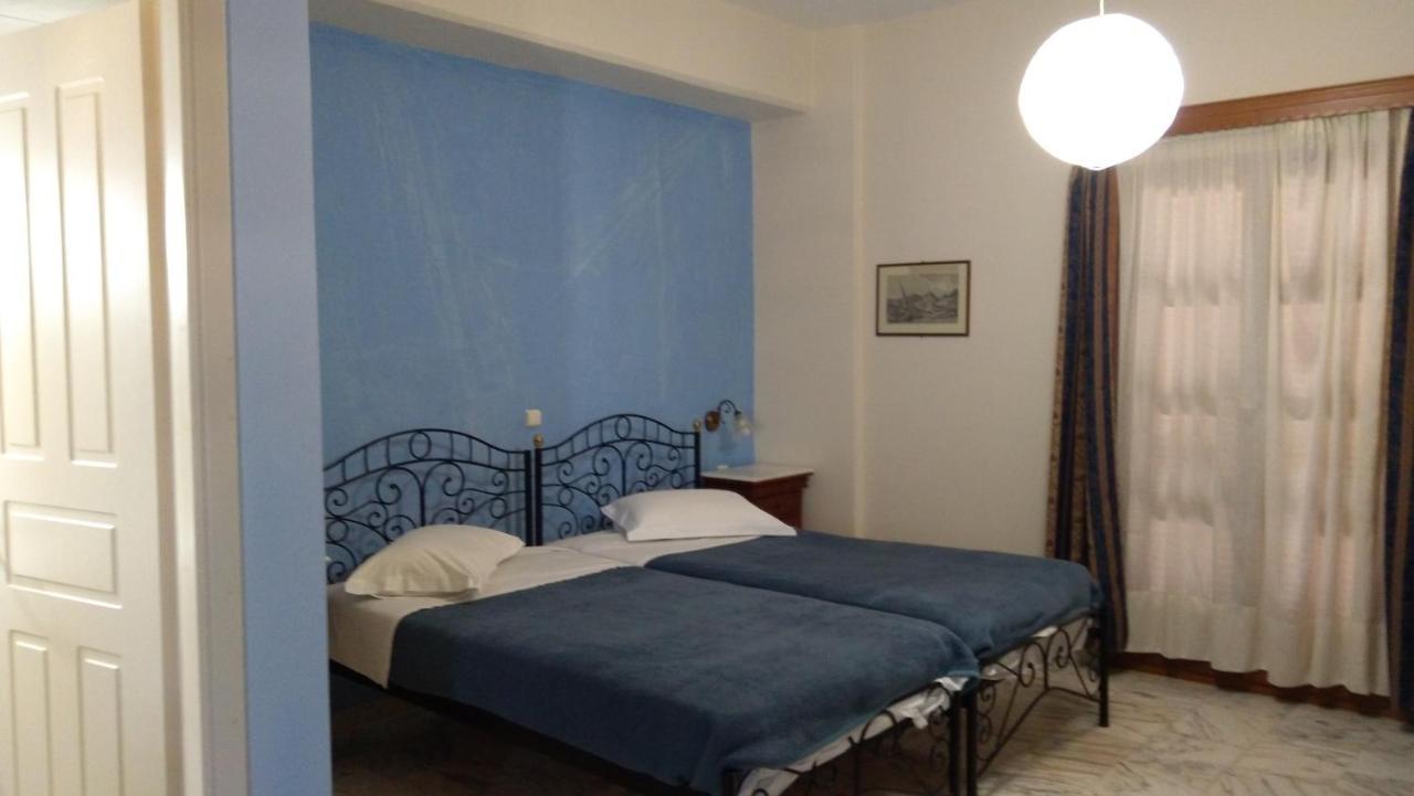 Vaporia Apartment Ermoupoli Bagian luar foto